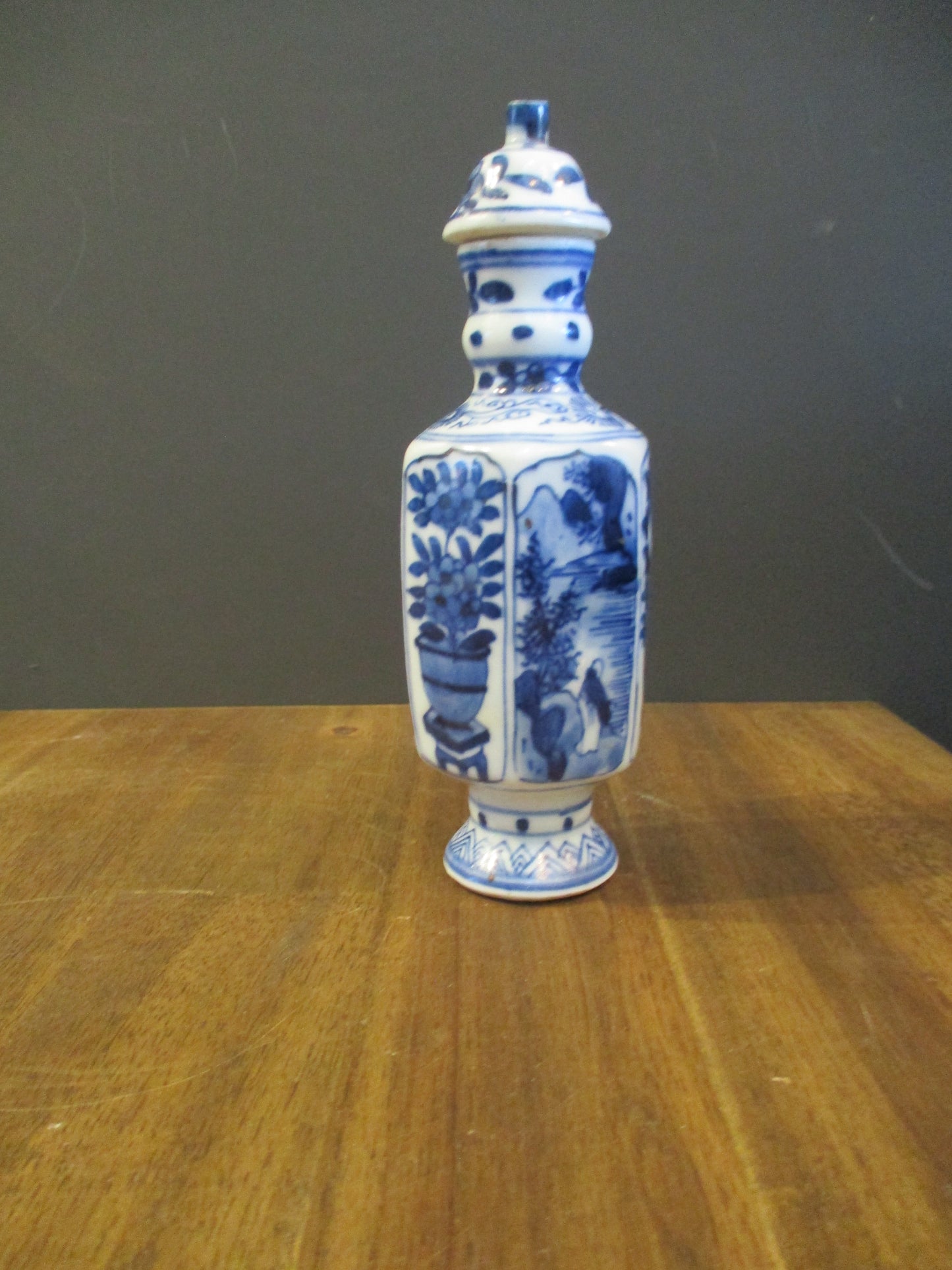 Chinese Shipwreck Porcelain Lidded Vase