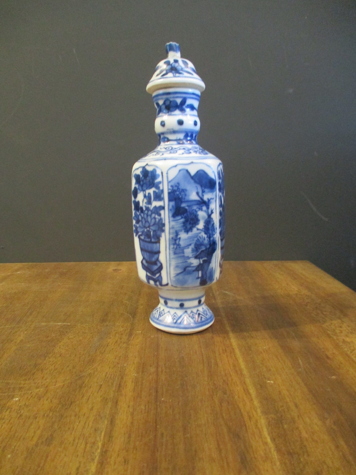 Chinese Shipwreck Porcelain Lidded Vase