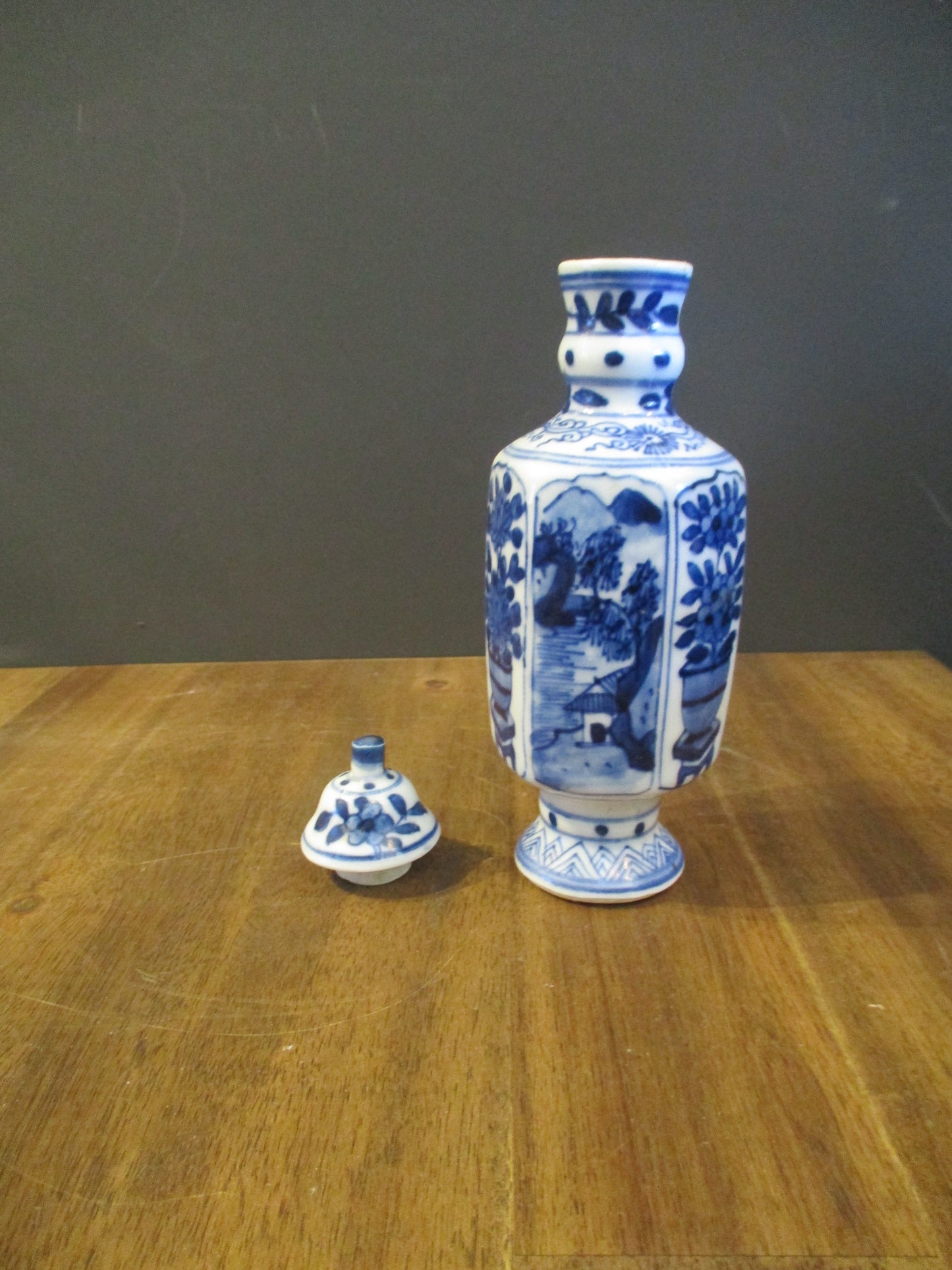 Chinese Shipwreck Porcelain Lidded Vase