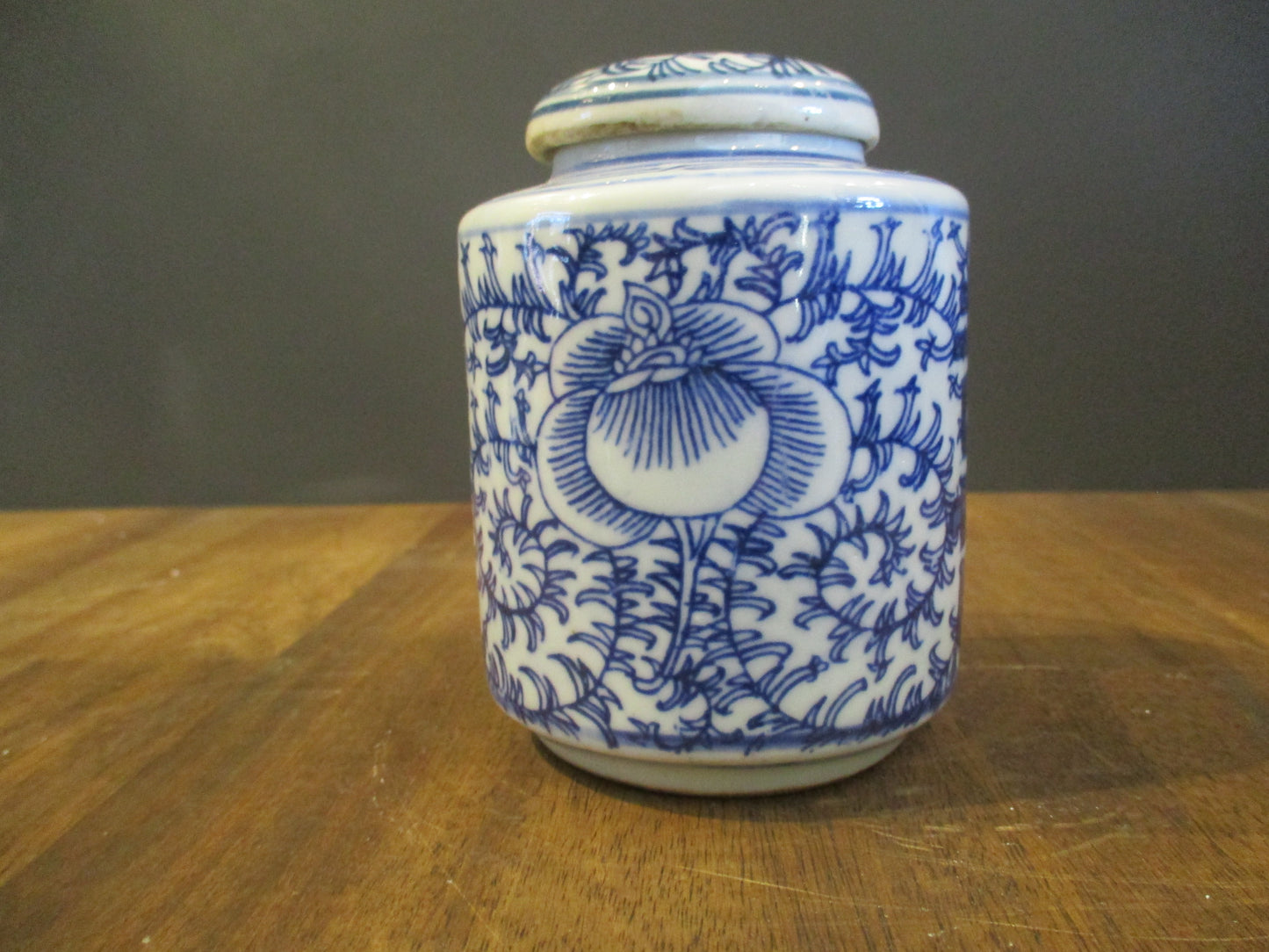 Chinese Porcelain Lidded Jar