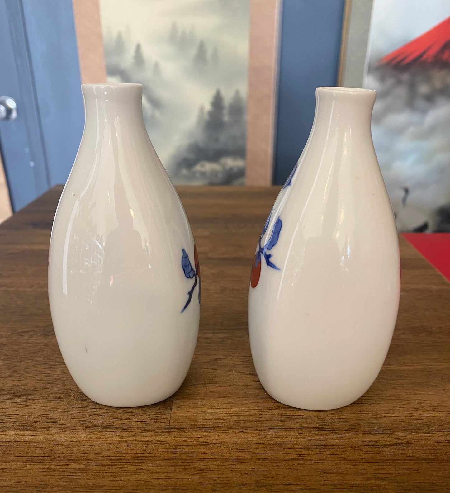 Japanese Kakiemon Sake Bottles 2