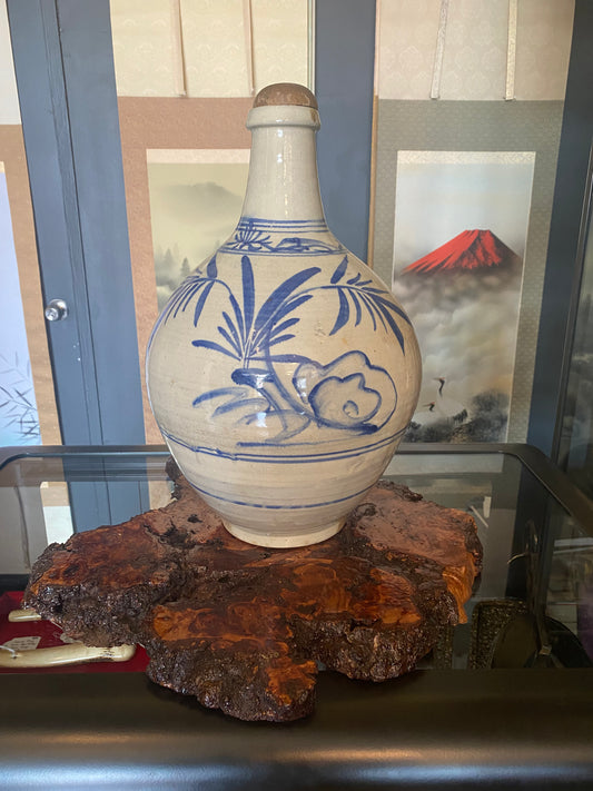 Japanese Ko-Imari Large Sake Bottle