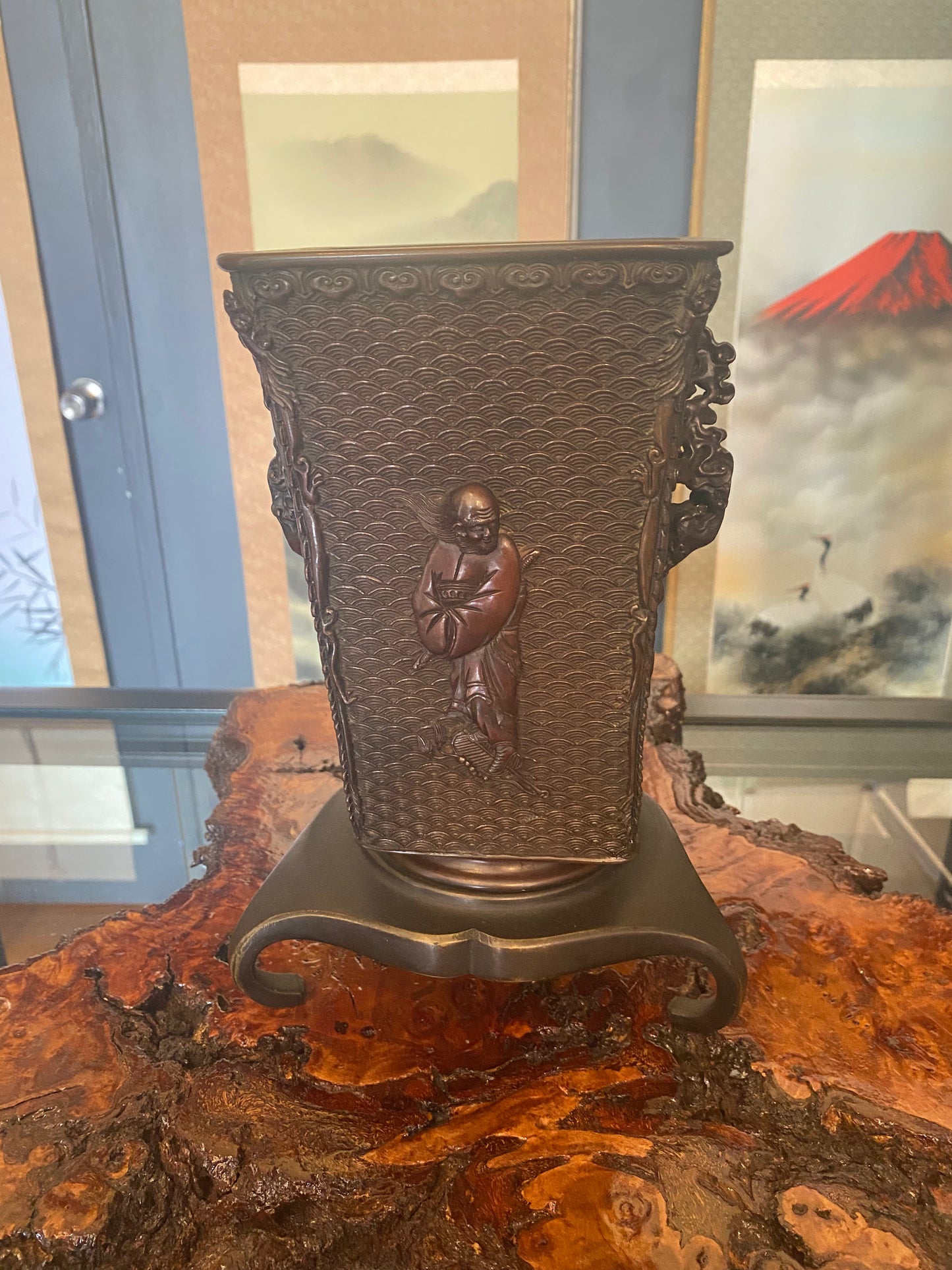 Outstanding Japanese Bronze Vase