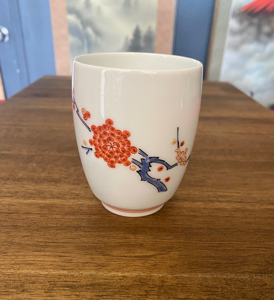 Japanese Kakiemon Tea Cup