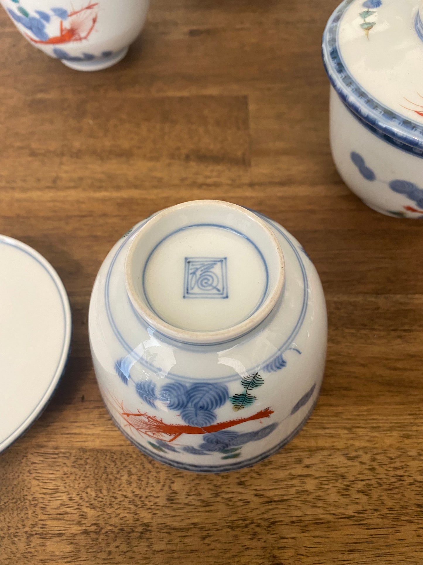 Japanese Kakiemon Lidded Bowl Set of 5